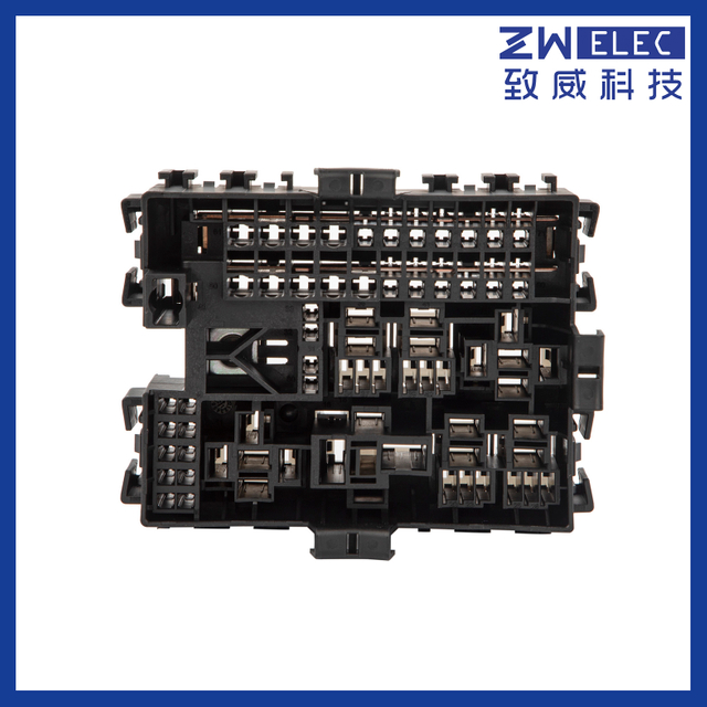Wire-to-Wire Fuse Boxes